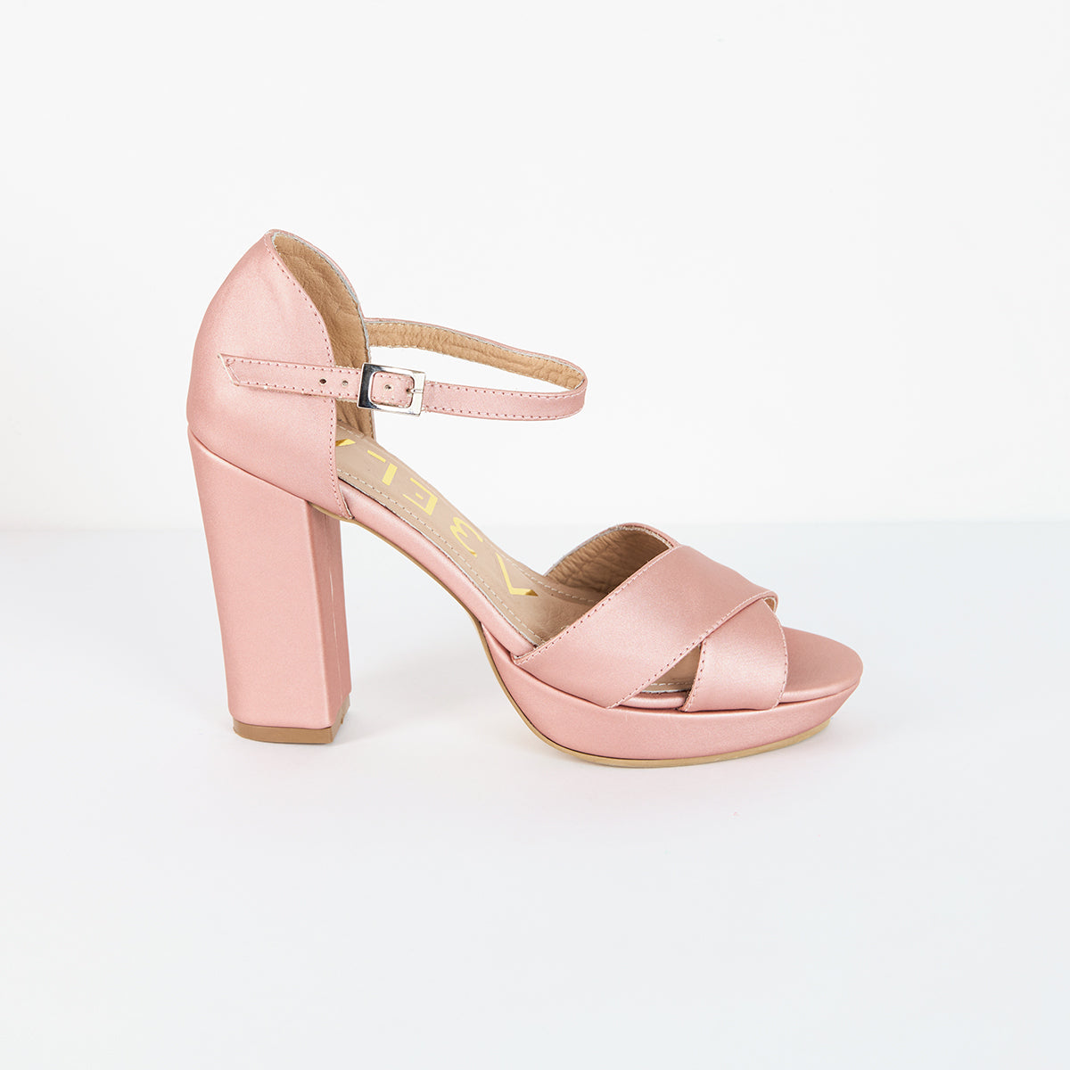 Sandalias Valentina Talla 37 ABELA ZAPATOS